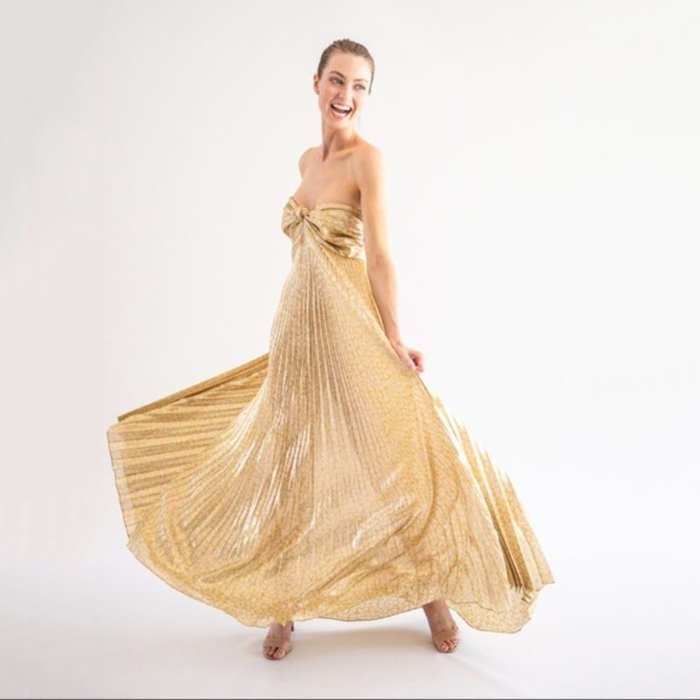 NWOT Joya Gold Pleated Designer Dress